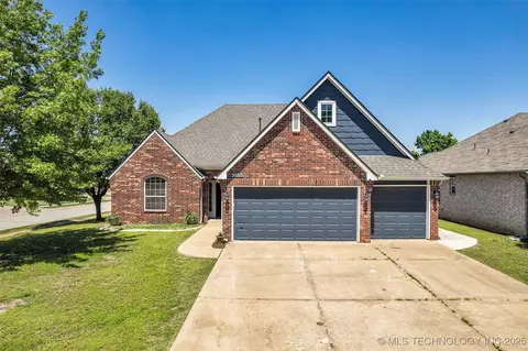 20213 E 33rd Pl S, Broken Arrow, OK 74014 photo 1