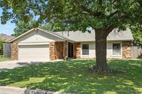 2640 W Fort Worth Pl, Broken Arrow, OK 74012
