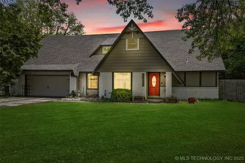 11845 S 272nd East Ave, Coweta, OK 74429