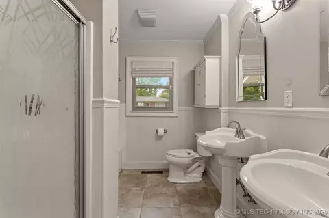 1706 E 59th Pl, Tulsa, OK 74105 photo 32