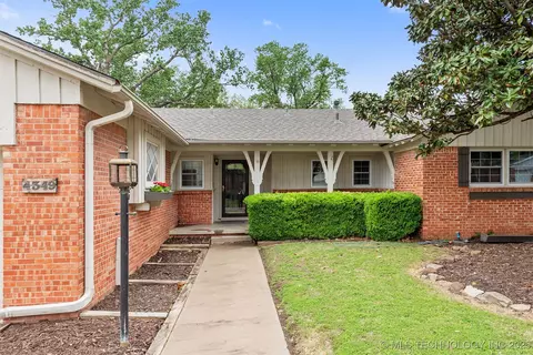 4349 E 57th St, Tulsa, OK 74135 photo 3
