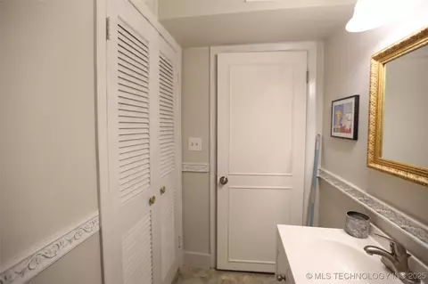 5518 E 46th Street 5518, Tulsa, OK 74135 photo 25