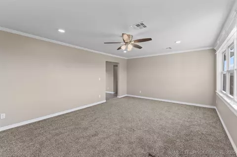 421 E Broadway, Byng, OK 74820 photo 4