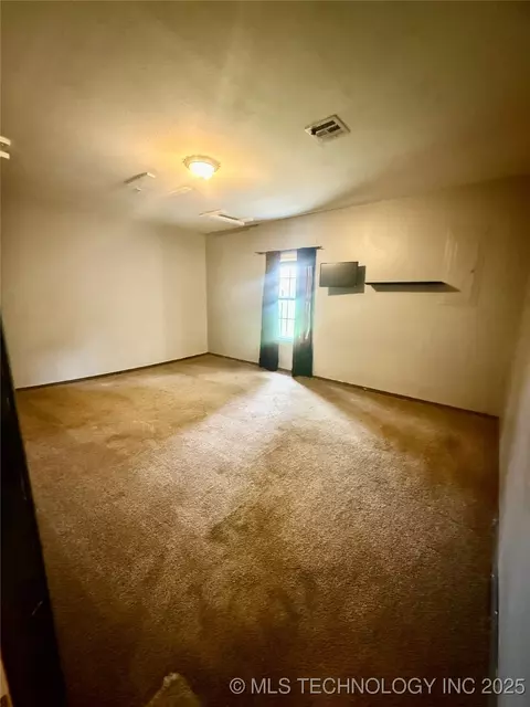 616 SW 1st St, Checotah, OK 74426 photo 19