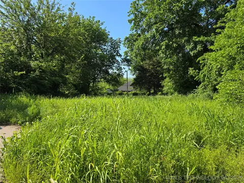 516 E Ute St, Tulsa, OK 74106 photo 1