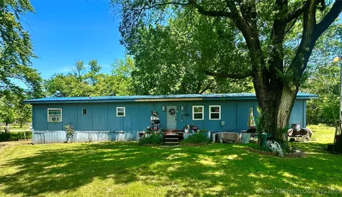 310 E Audd Ave, Checotah, OK 74426 photo 1
