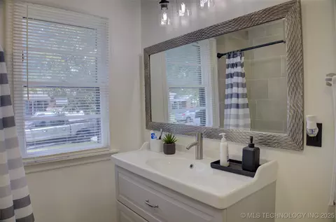 3732 E 3rd St, Tulsa, OK 74112 photo 20