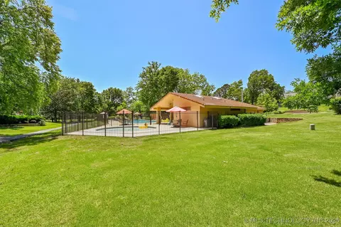 3805 E 64th Pl, Tulsa, OK 74136 photo 70