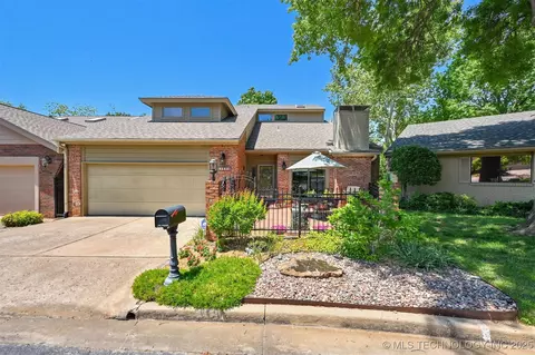 3805 E 64th Pl, Tulsa, OK 74136 photo 3