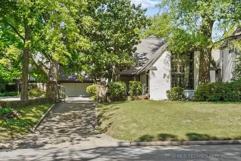 2650 S Utica Ave, Tulsa, OK 74114