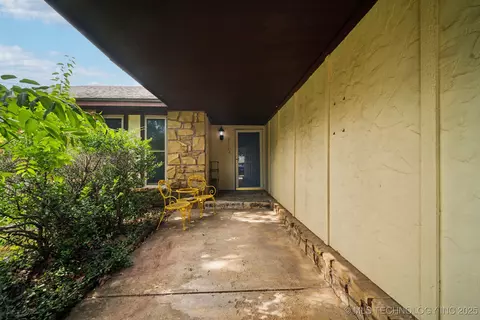 2504 El Paso St, Broken Arrow, OK 74014 photo 3