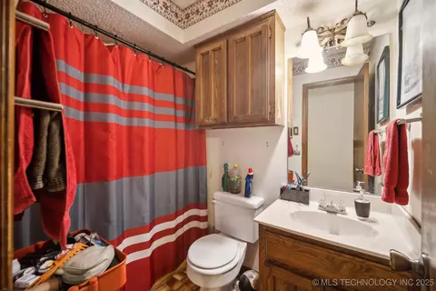 2504 El Paso St, Broken Arrow, OK 74014 photo 19