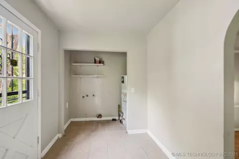 4272 E Young Pl, Tulsa, OK 74115 photo 5