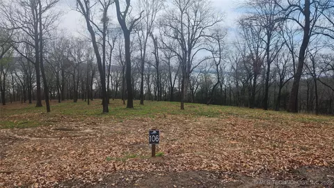 106 Patriot Pointe, Eufaula, OK 74432