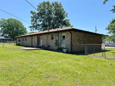 502 W Elm St, Henryetta, OK 74437 photo 24