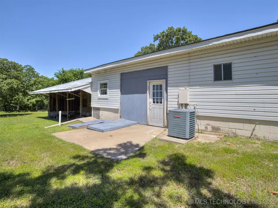 Exterior - 56161 S Highway 48 Hwy, Cleveland, OK 74020 photo 5 of 8