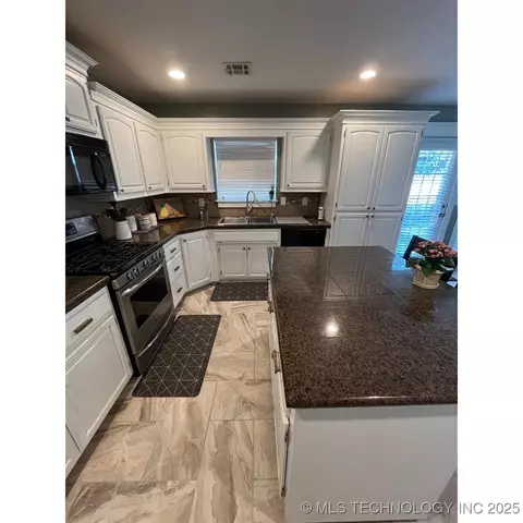 19416 E 38th St S, Broken Arrow, OK 74014 photo 6