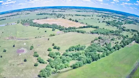 Watts Road, Morris, OK 74445 photo 9