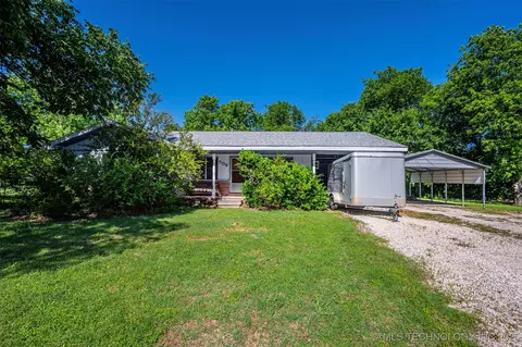 506 S 8th, Davis, OK 73030 photo 1
