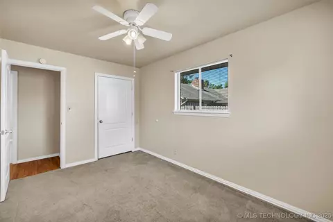 9429 E 36th St, Tulsa, OK 74145 photo 22