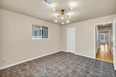 9429 E 36th St, Tulsa, OK 74145 photo 20