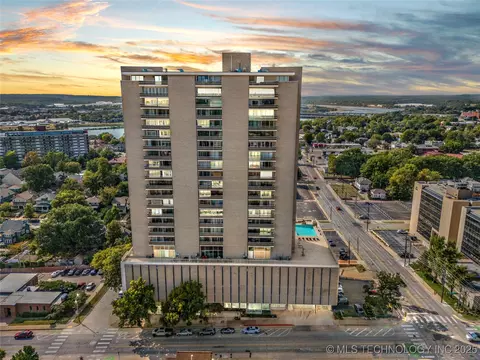 1502 S Boulder Avenue 16cd, Tulsa, OK 74119