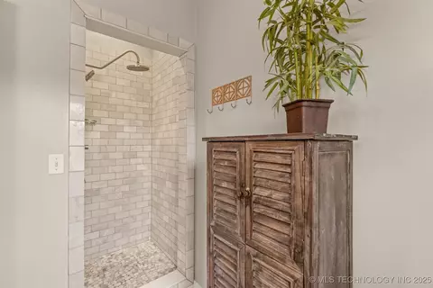 2305 E 13th St, Tulsa, OK 74104 photo 55