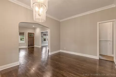 2305 E 13th St, Tulsa, OK 74104 photo 18
