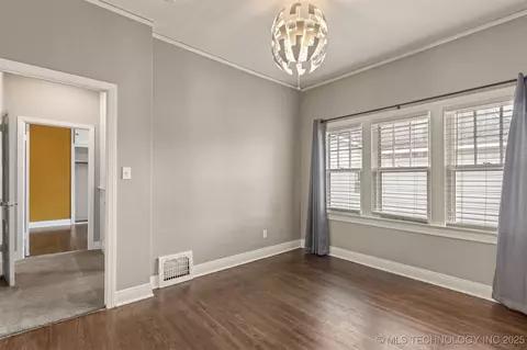 2305 E 13th St, Tulsa, OK 74104 photo 33