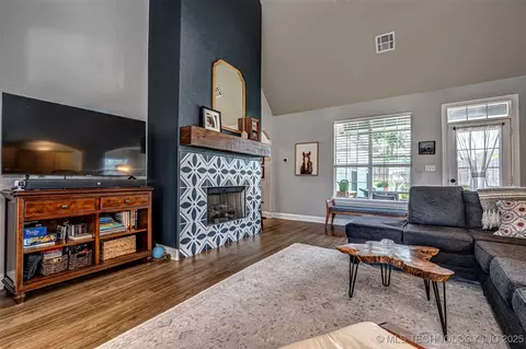 2827 Abbey, Ada, OK 74820 photo 7