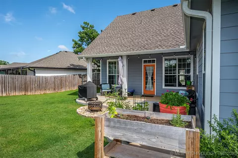 2827 Abbey, Ada, OK 74820 photo 24