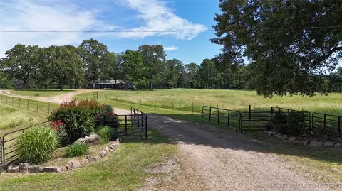 175 Johnson Rd, Broken Bow, OK 74728 photo 1