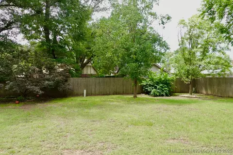 7110 E 69th St, Tulsa, OK 74133 photo 11