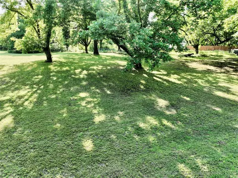 5 Saltsman Ln, Eufaula, OK 74432 photo 4