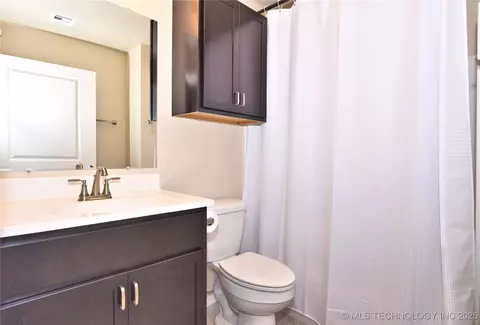 4510 E Young St, Tulsa, OK 74115 photo 12
