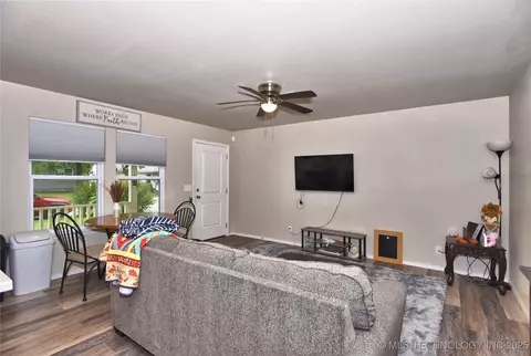 4510 E Young St, Tulsa, OK 74115 photo 6