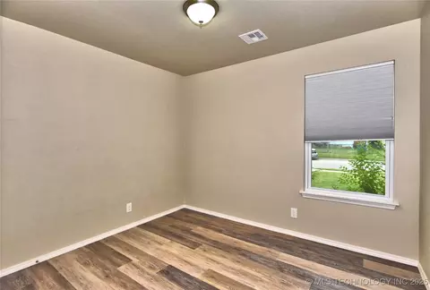 4510 E Young St, Tulsa, OK 74115 photo 16
