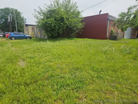 711 W Broadway, Muskogee, OK 74401
