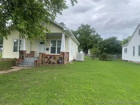 301 Elm Ave, Eufaula, OK 74432 photo 2