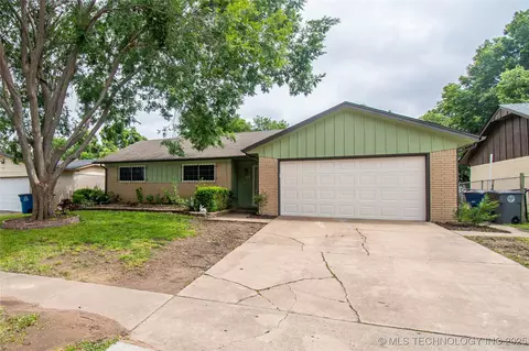 11612 E 28th St, Tulsa, OK 74129 photo 2