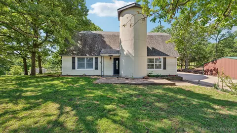 4212 W Stonehenge Dr, Cleveland, OK 74020