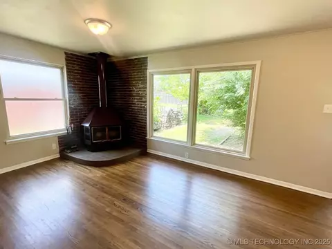 7531 E 28th St, Tulsa, OK 74129 photo 12