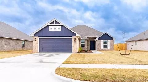 27850 E 109th Pl S, Coweta, OK 74429