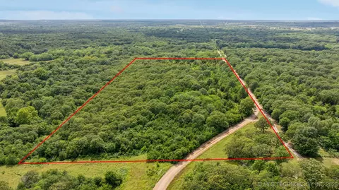 382078 East 1020 Road, Okemah, OK 74859