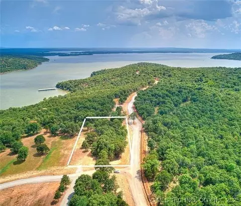 35 Patriot Pointe, Eufaula, OK 74432