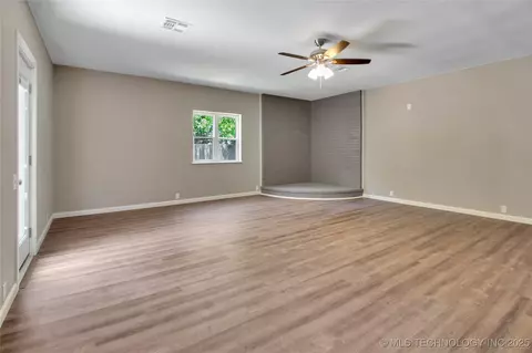 245 E 148th St S, Glenpool, OK 74033 photo 16