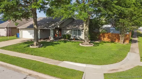 3200 S Elder Ave, Broken Arrow, OK 74012 photo 5