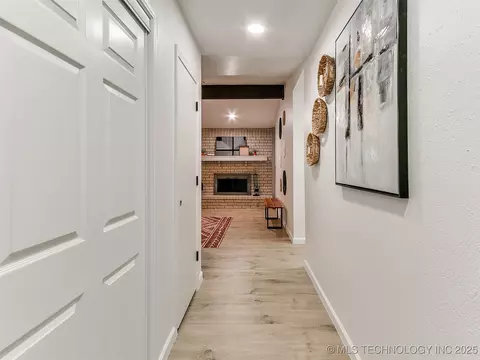 316 E Austin St, Broken Arrow, OK 74011 photo 5