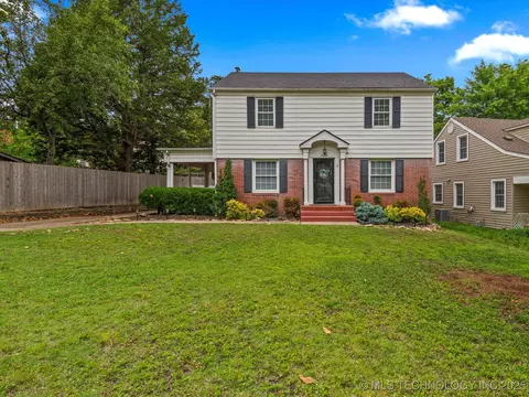 1629 Dewey Ave, Bartlesville, OK 74003