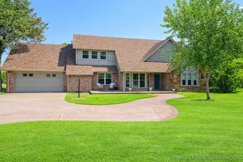 6103 S 223rd East Ave, Broken Arrow, OK 74014